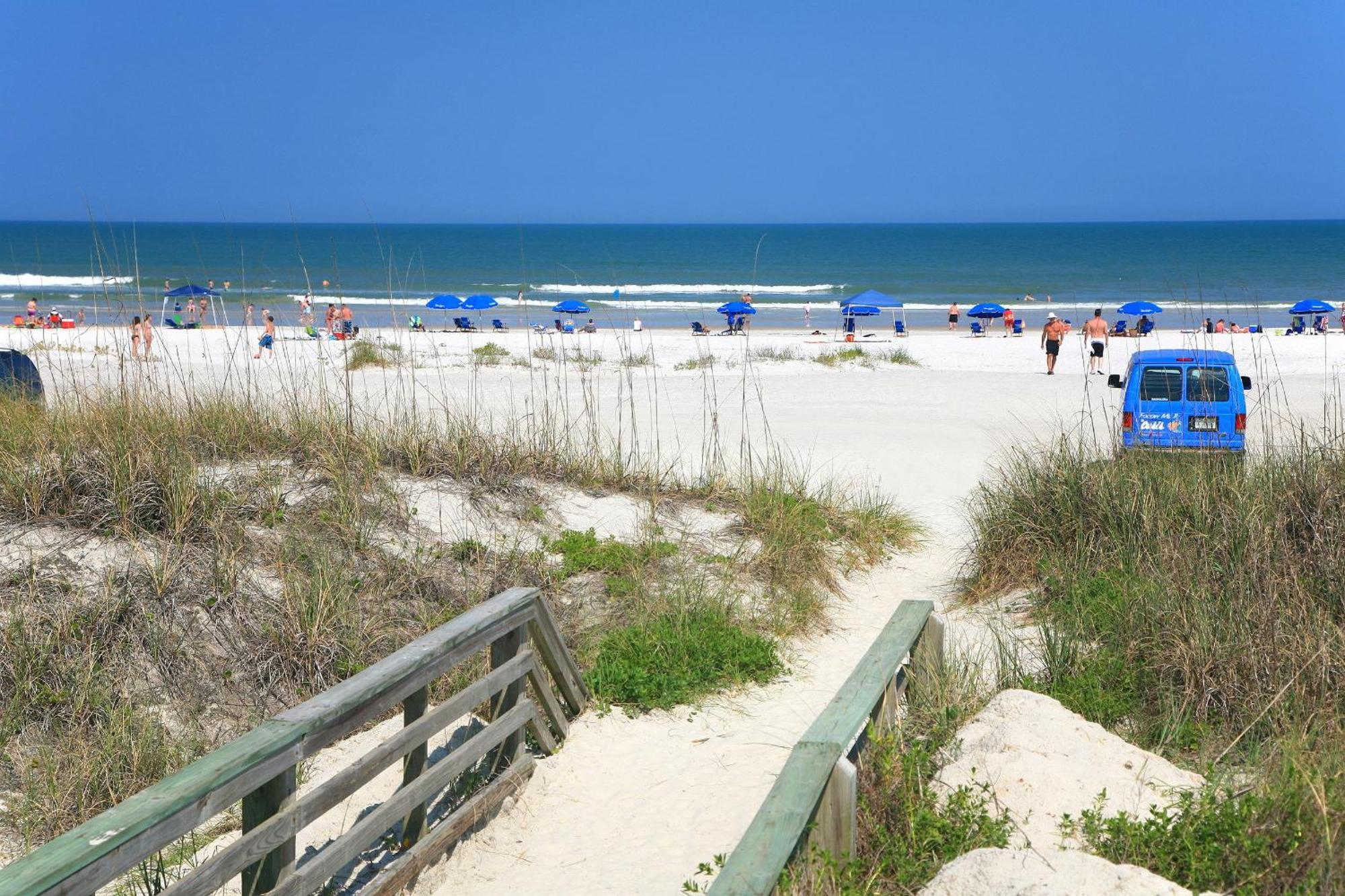 Guy Harvey Resort On Saint Augustine Beach Esterno foto