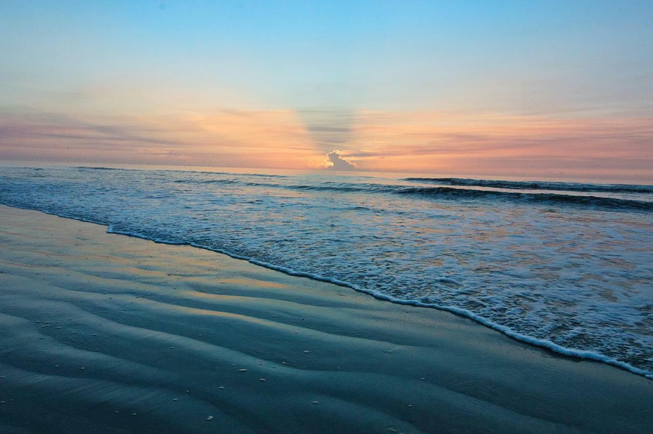 Guy Harvey Resort On Saint Augustine Beach Esterno foto